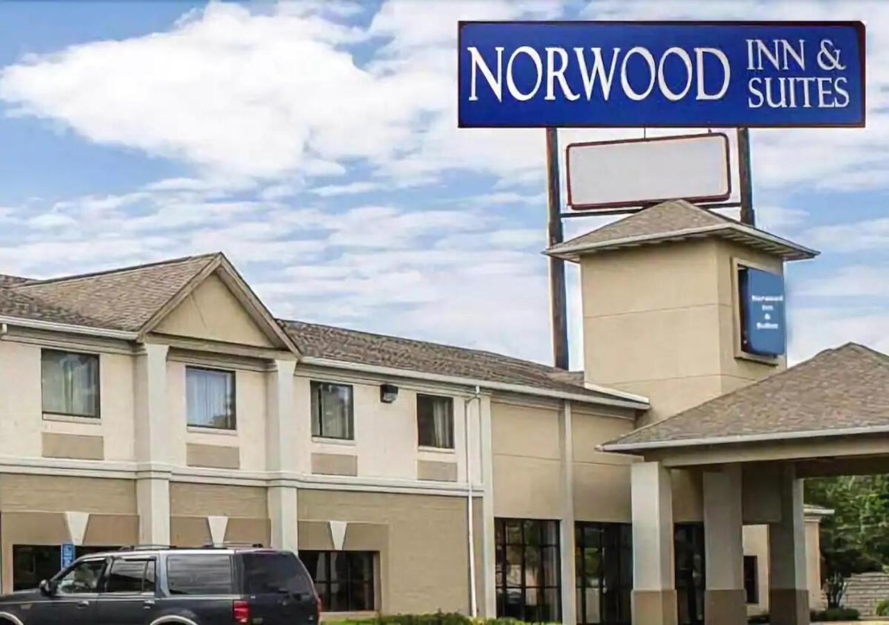 Norwood Inn & Suites Columbus Exterior foto